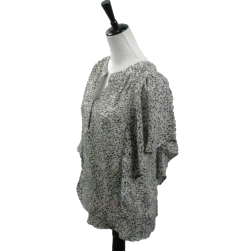 Chaps White/Green Patterned V-Slit Butterfly Slee… - image 2